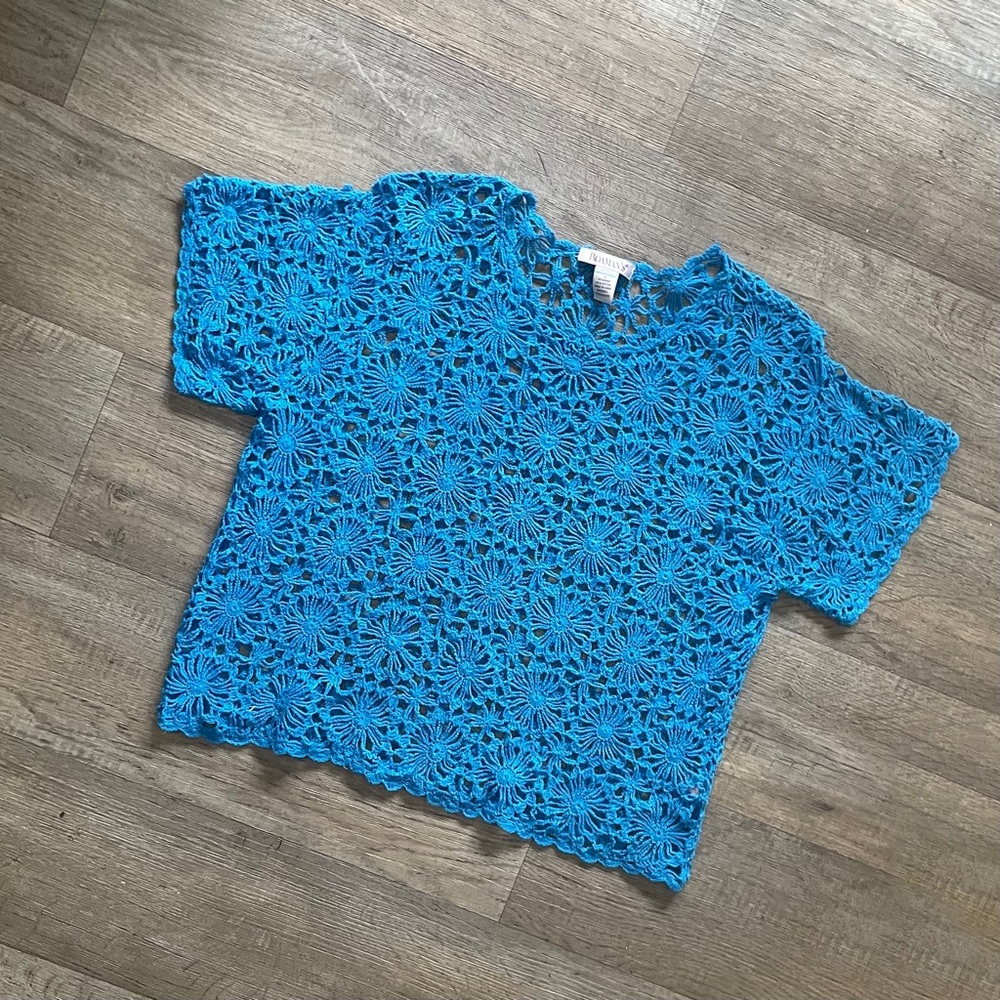 Vintage Crochet Floral Lace Top - Bright Blue
